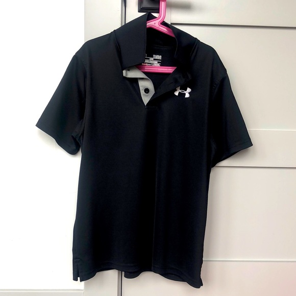 Boys Under Armour Golf Polo Size YL - Picture 1 of 3